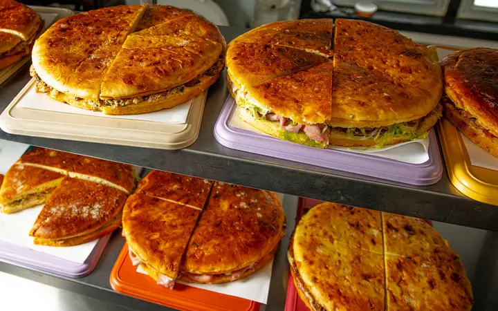 Shorty's Deluxe